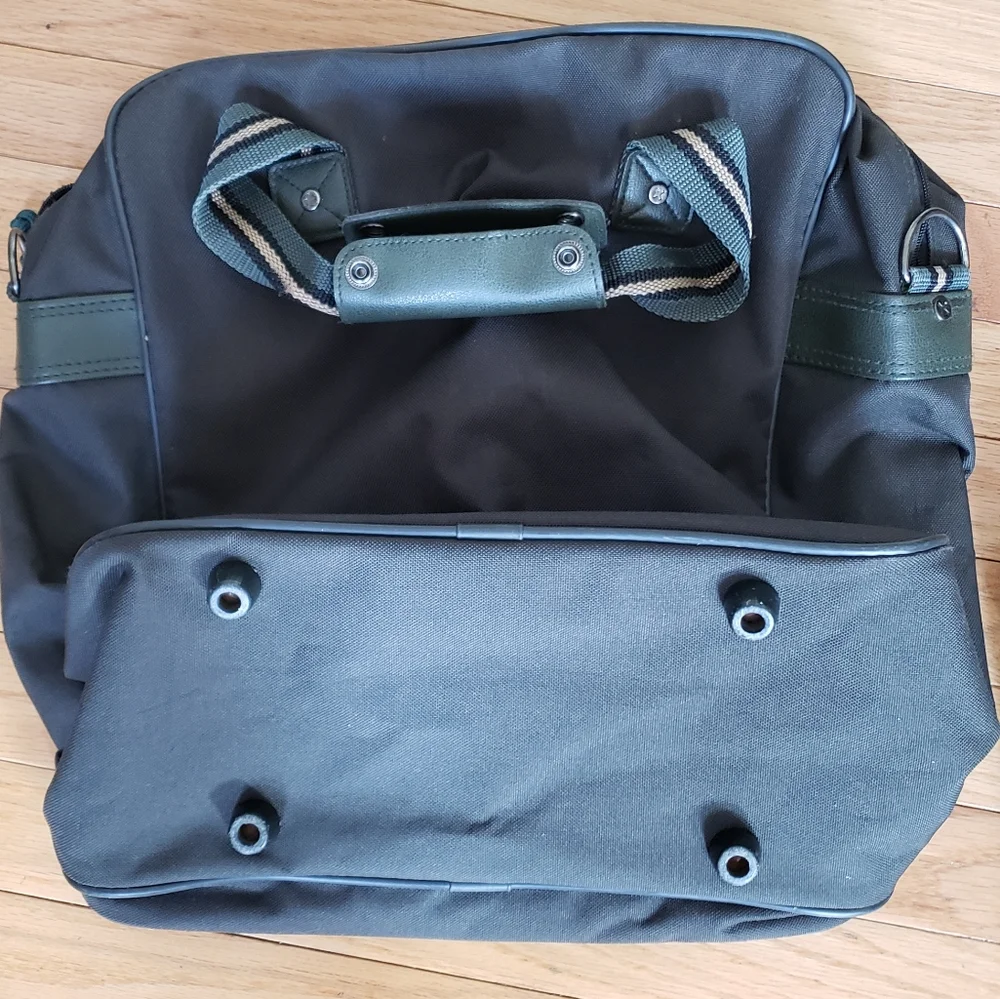 Samsonite Carry on Overnight Canvas Bag Green Shoulder Strap Weekend Travel Tech
